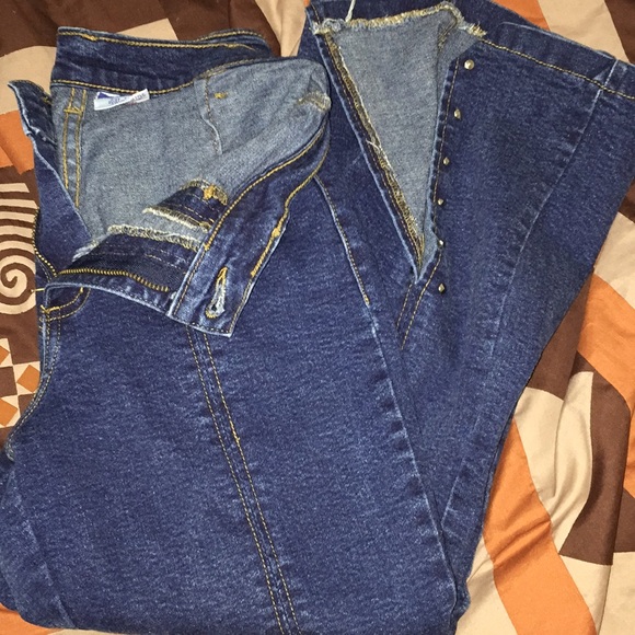 Vintage Watch L.A. Studded Ankle Slit Crop Denim - Picture 3 of 10